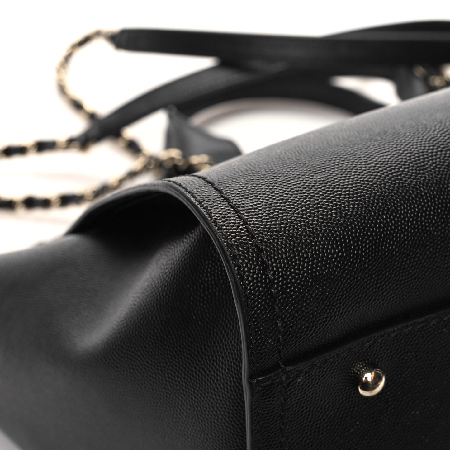 Caviar Large Studded Deauville Tote Black