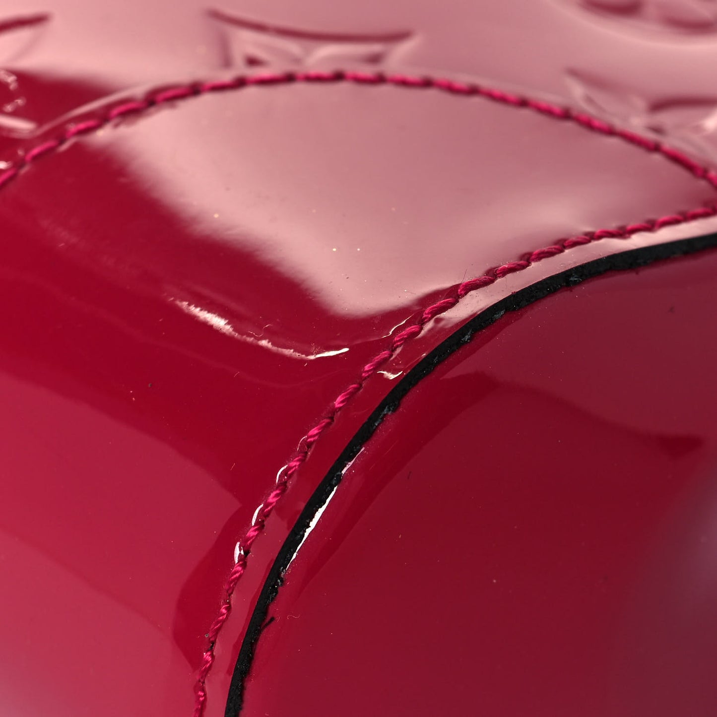 Vernis Santa Monica Clutch Magenta