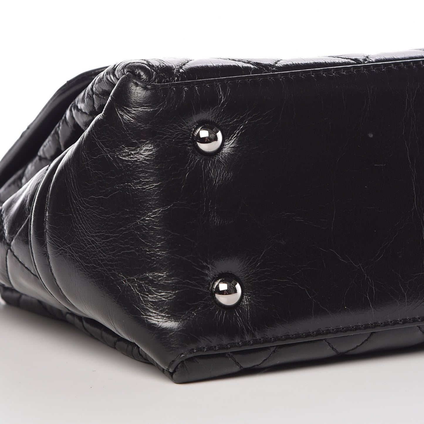 Glazed Calfskin Quilted Medium Lady Pearly Flap Black