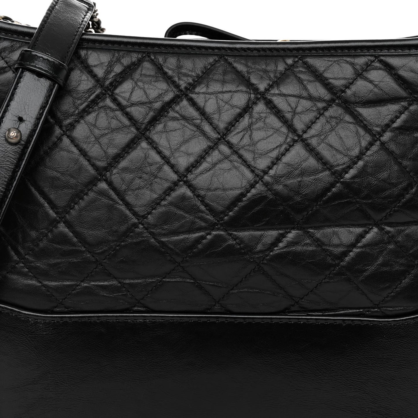 Aged Calfskin Quilted Medium Gabrielle Hobo Black