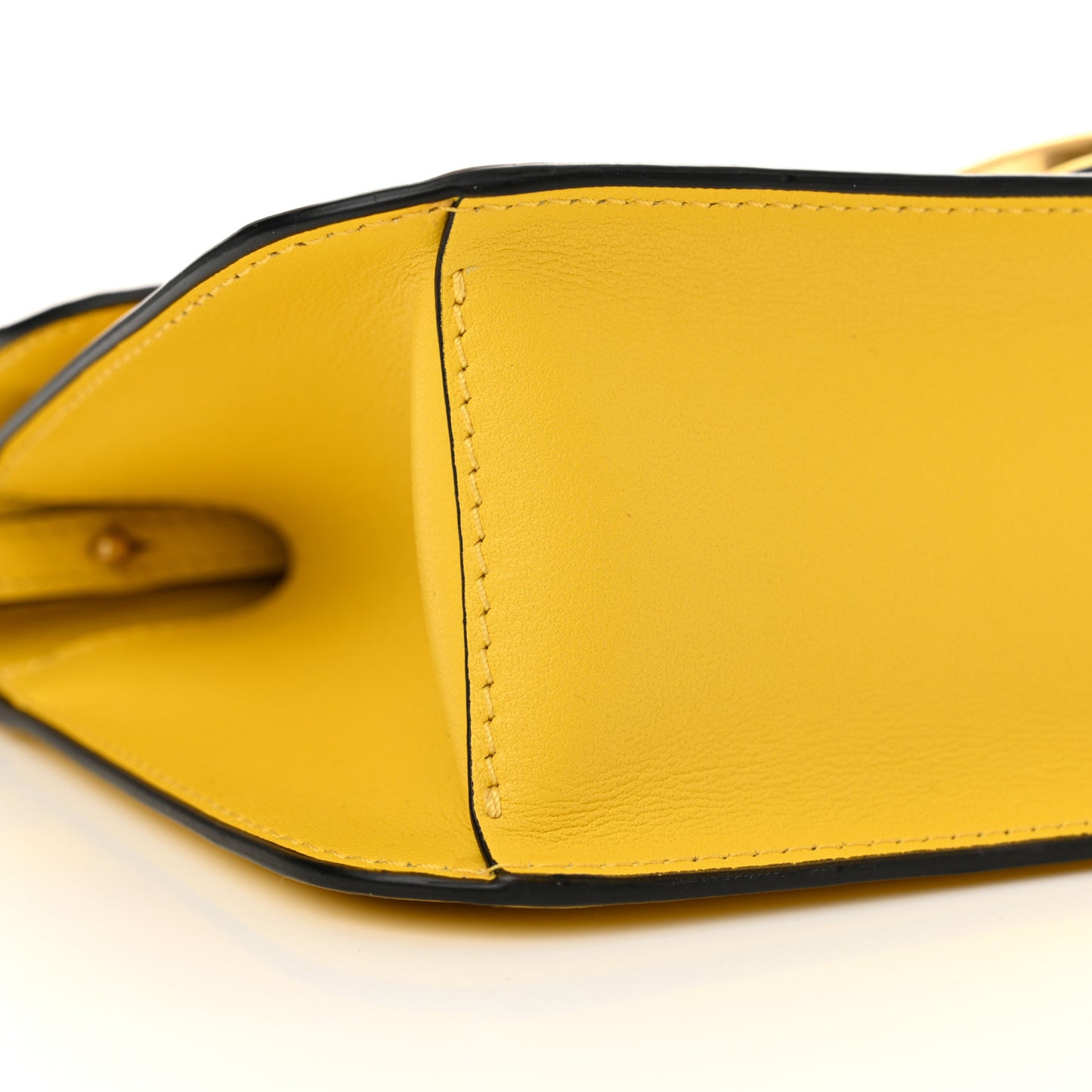 Calfskin Vlogo Loco Shoulder Bag Bright Lemon