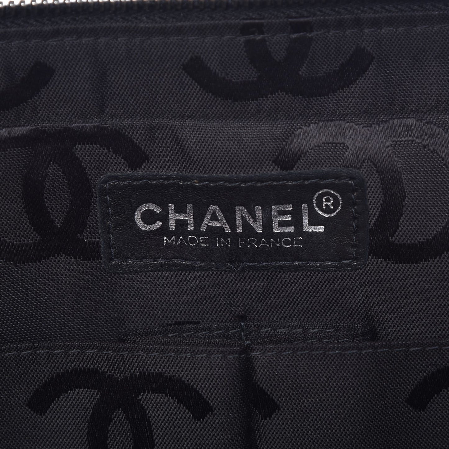 Nylon Square Quilted Flap Black