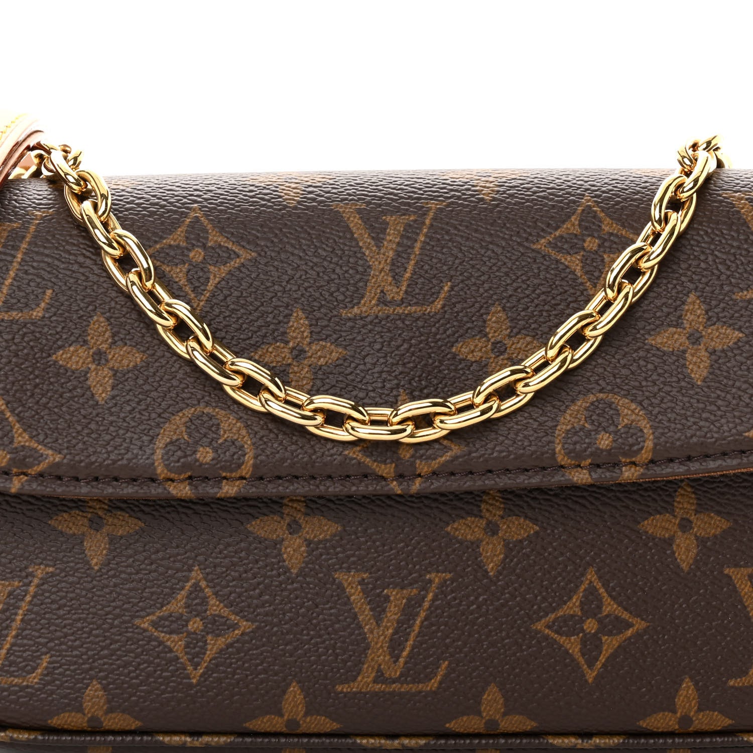 Louis Vuitton Monogram Ivy Wallet On Chain 7 of 9