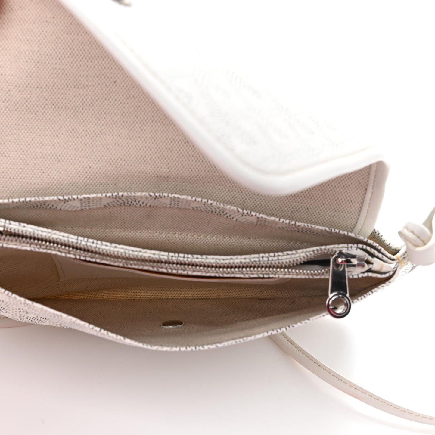 Goyardine Plumet Wallet Clutch White