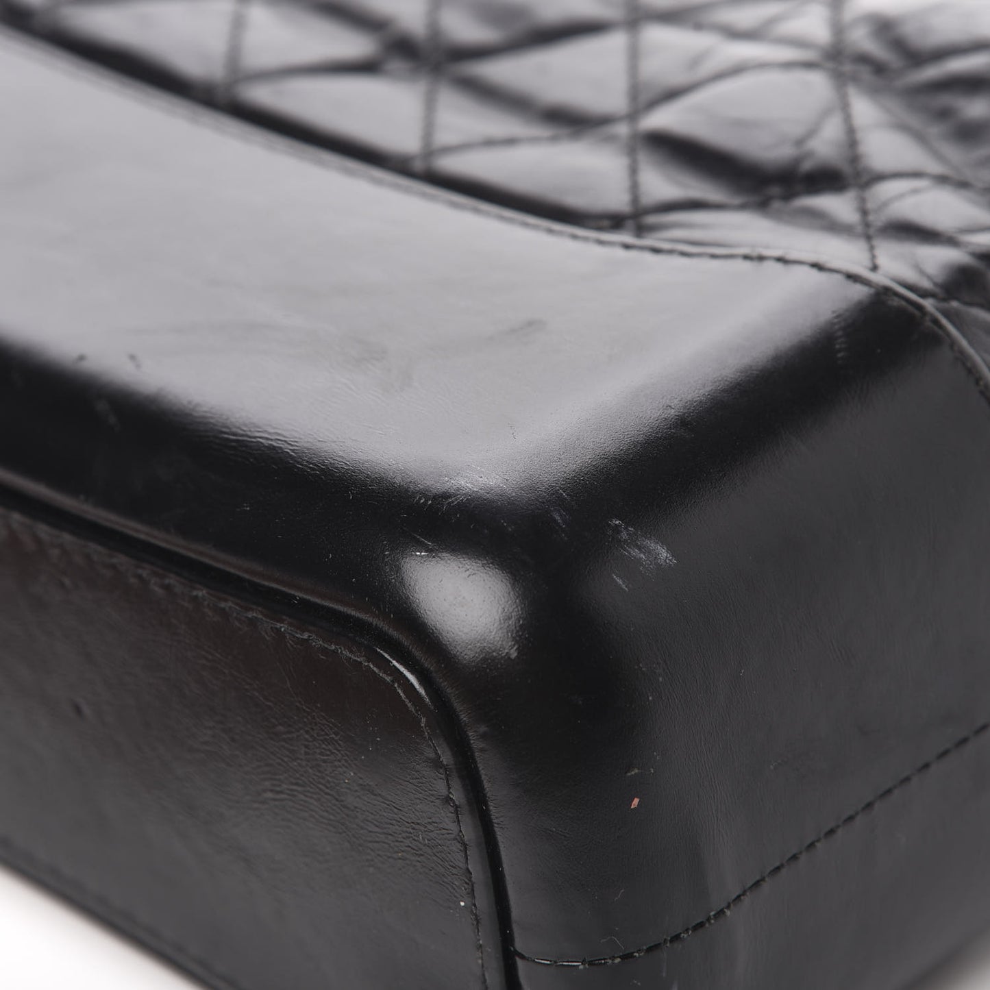 Aged Calfskin Quilted Medium Gabrielle Hobo Black