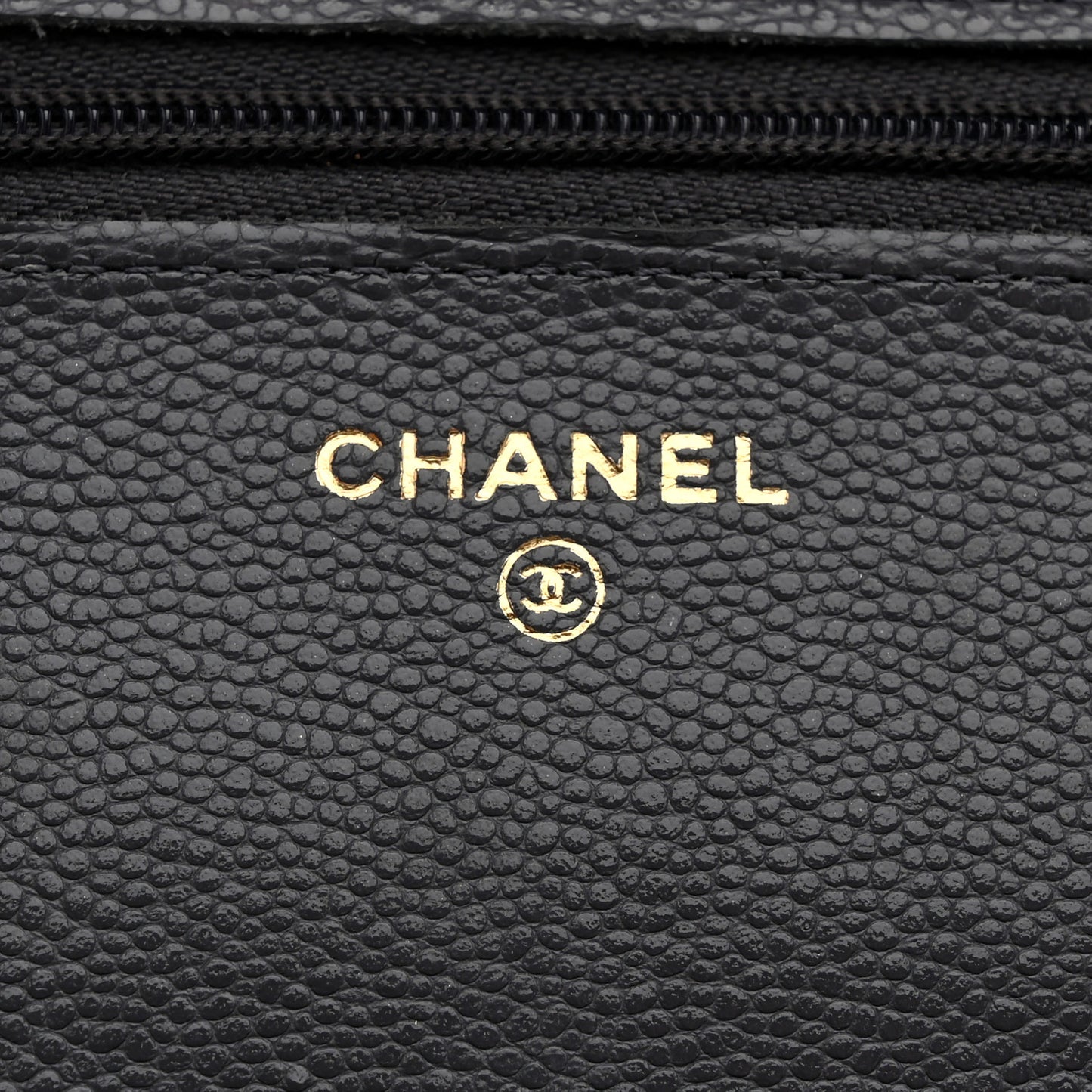 Caviar Quilted Wallet on Chain WOC Grey