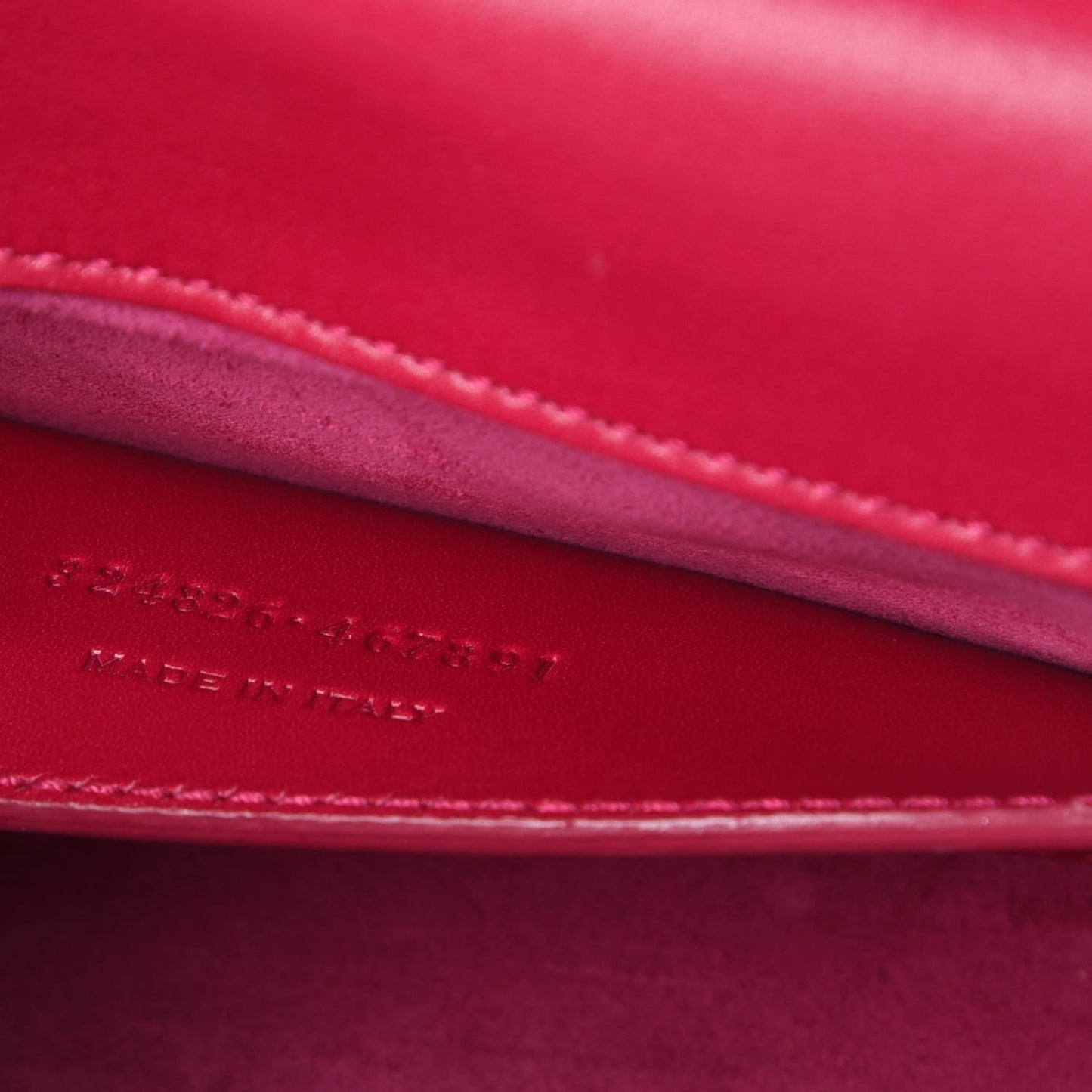 Patent Grain de Poudre Lutetia Flap Clutch Fuchsia