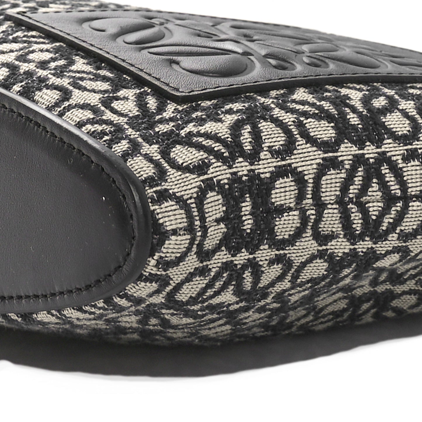 Jacquard Anagram Calfskin Pouch Blue Beige