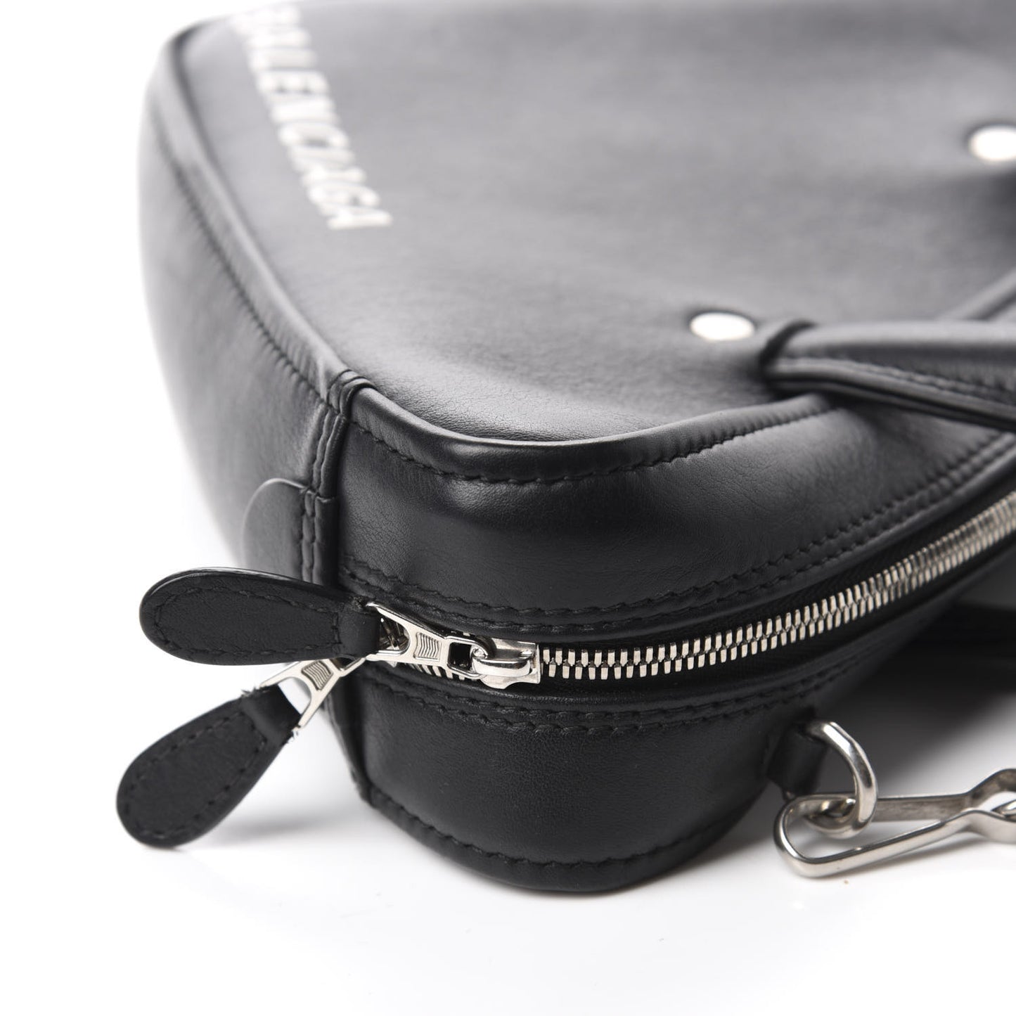 Calfskin XS Triangle Duffle Black