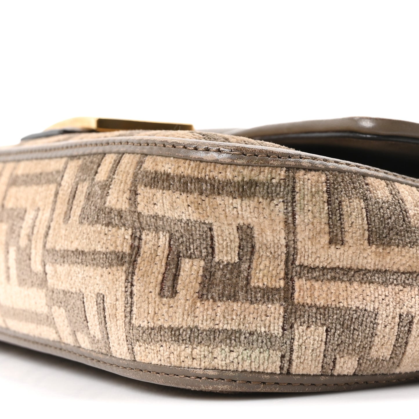 Chenille Vitello Seta FF Embroidered Baguette Tortora