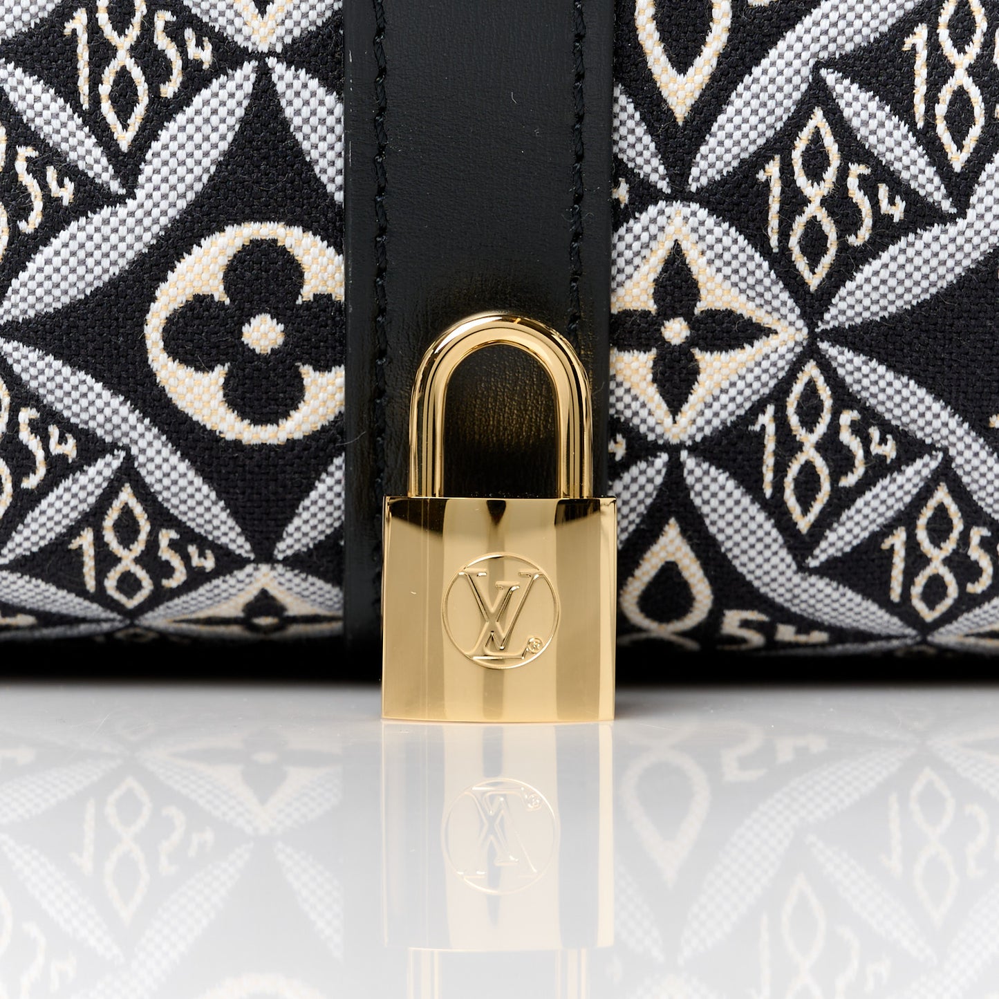 Jacquard Since 1854 Keepall Bandouliere 45 Grey
