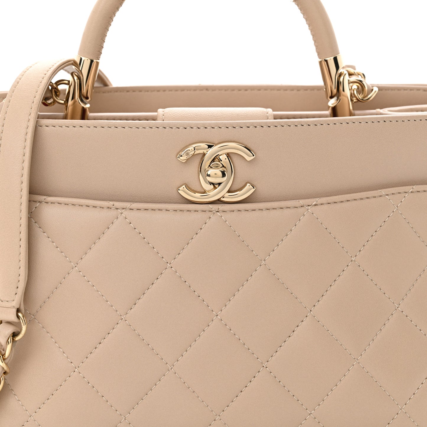 Lambskin Carry Chic Shopping Tote Beige