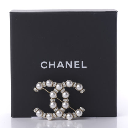 Chanel Pearl Crystal Nefertiti CC Brooch Gold 5 of 5