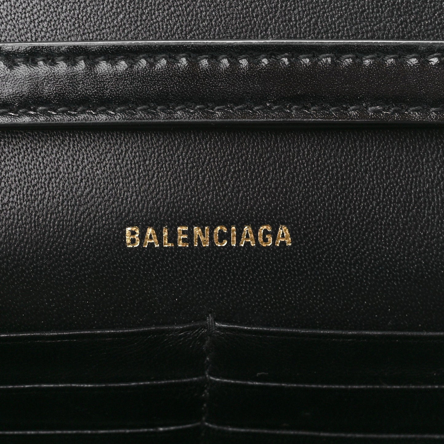 Shiny Box Calfskin Hourglass Chain Bag Black