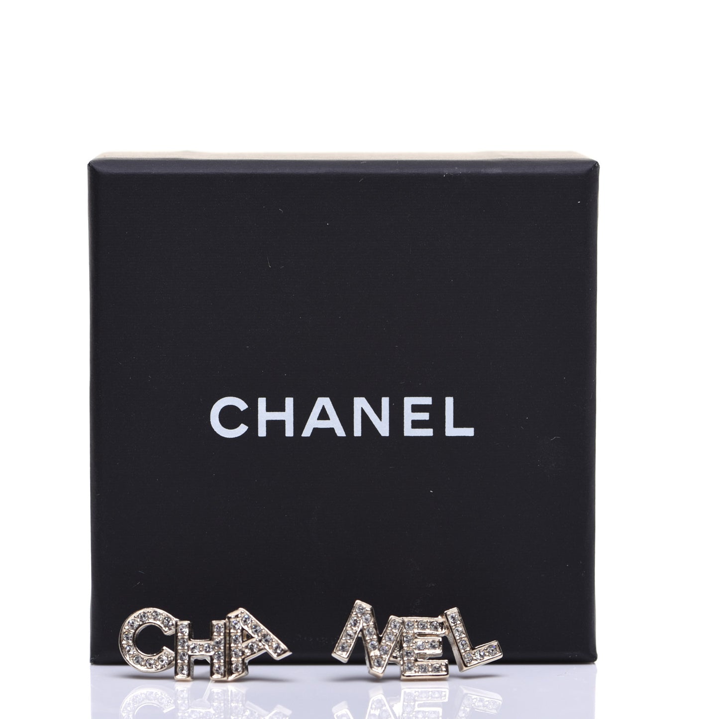 Crystal Pearl Signature Stud Earrings Gold