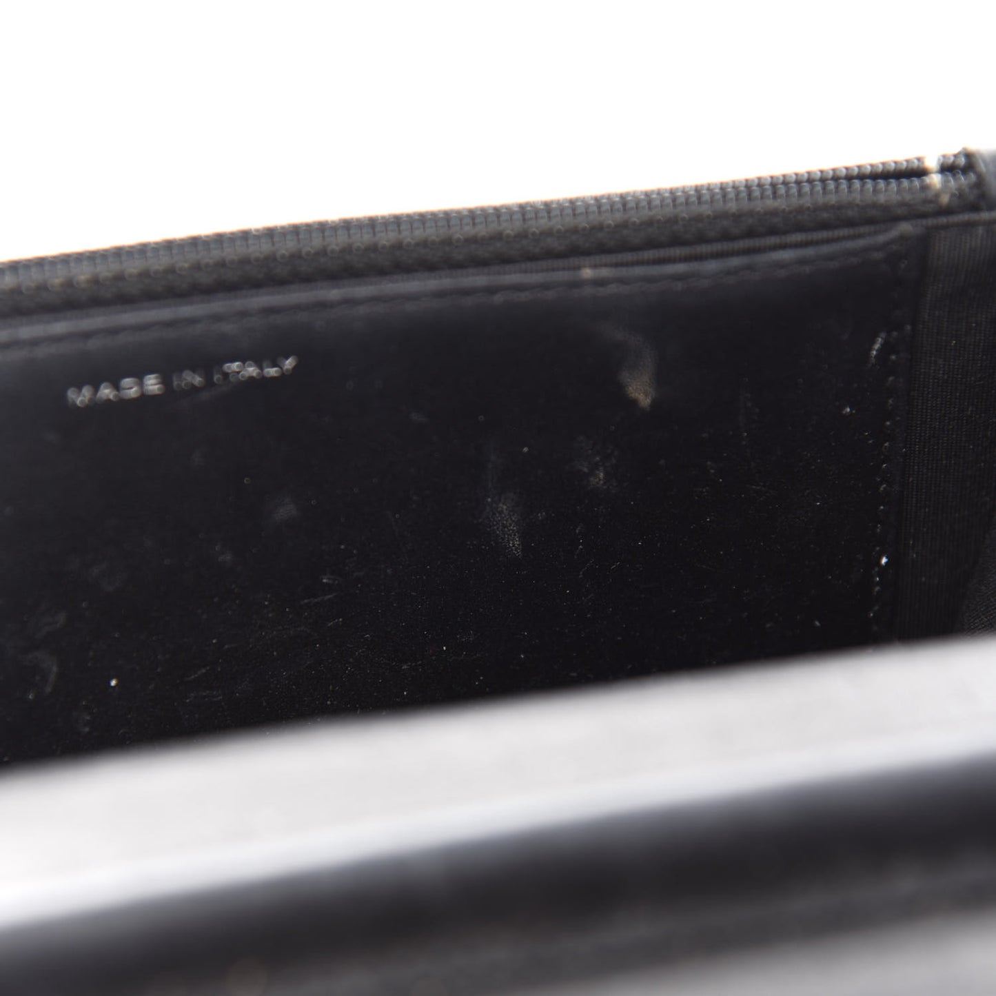 Caviar Quilted Boy Wallet On Chain WOC Black