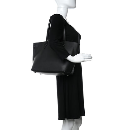 MCM Grained Calfskin Medium Yris Shopper Tote Black 2 of 9