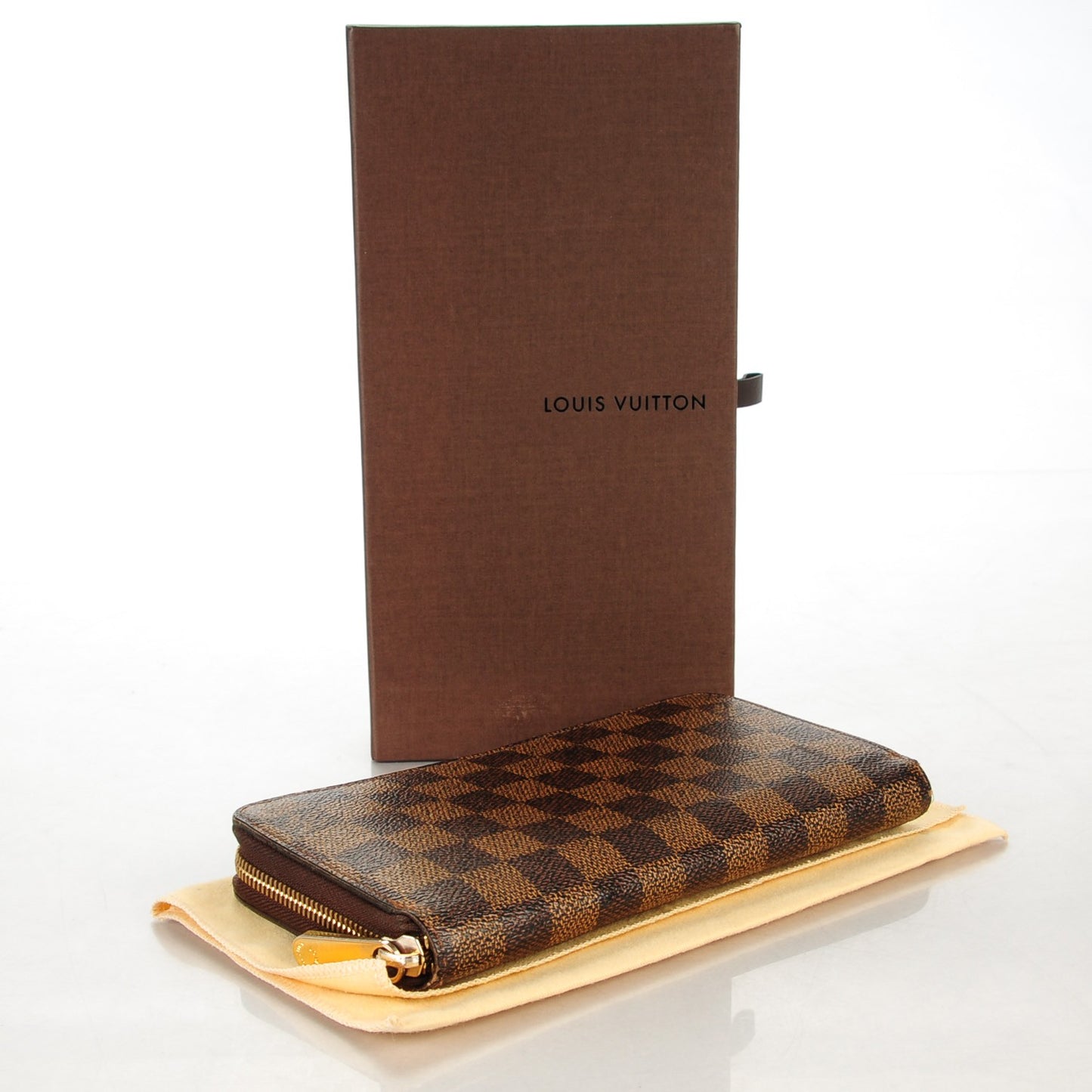 Damier Ebene Zippy Wallet