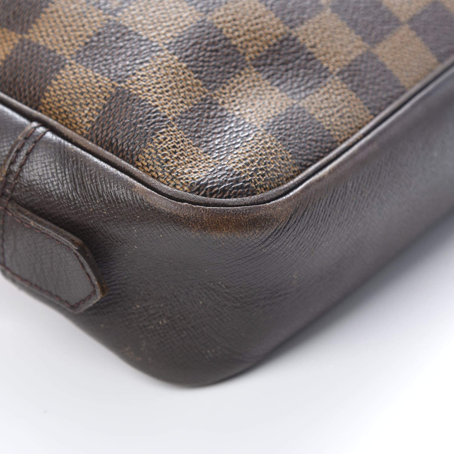 Louis Vuitton Damier Ebene Trousse Toilette 28 12 of 17