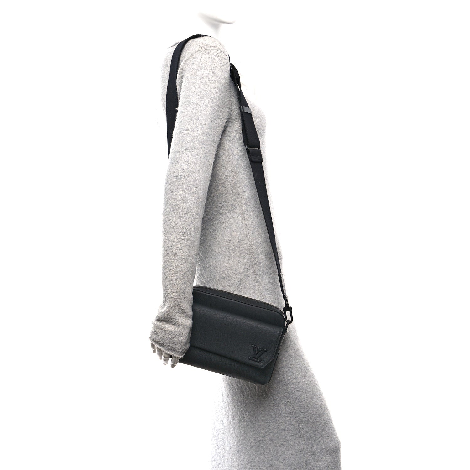 Louis Vuitton Calfskin Aerogram Fastline Messenger Black 2 of 10