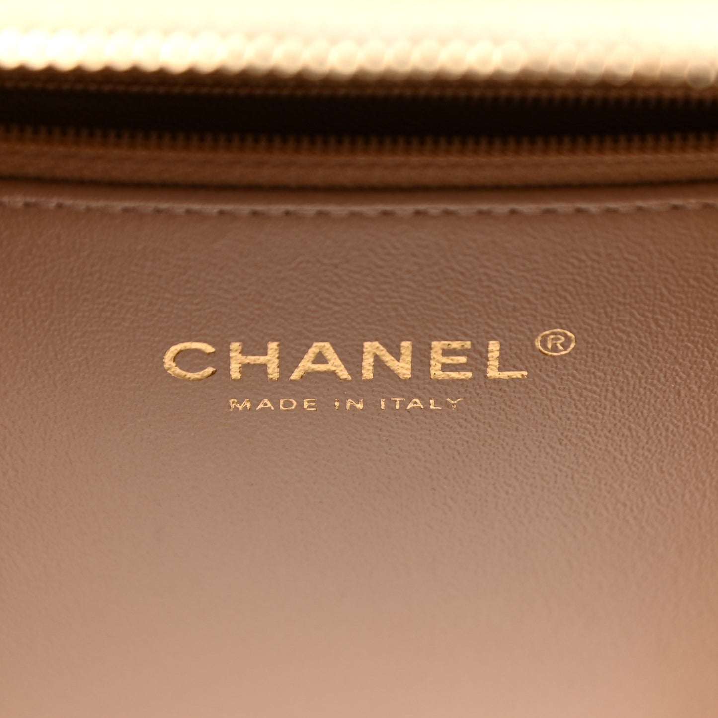 Caviar Quilted Medium CC Filigree Vanity Case Beige