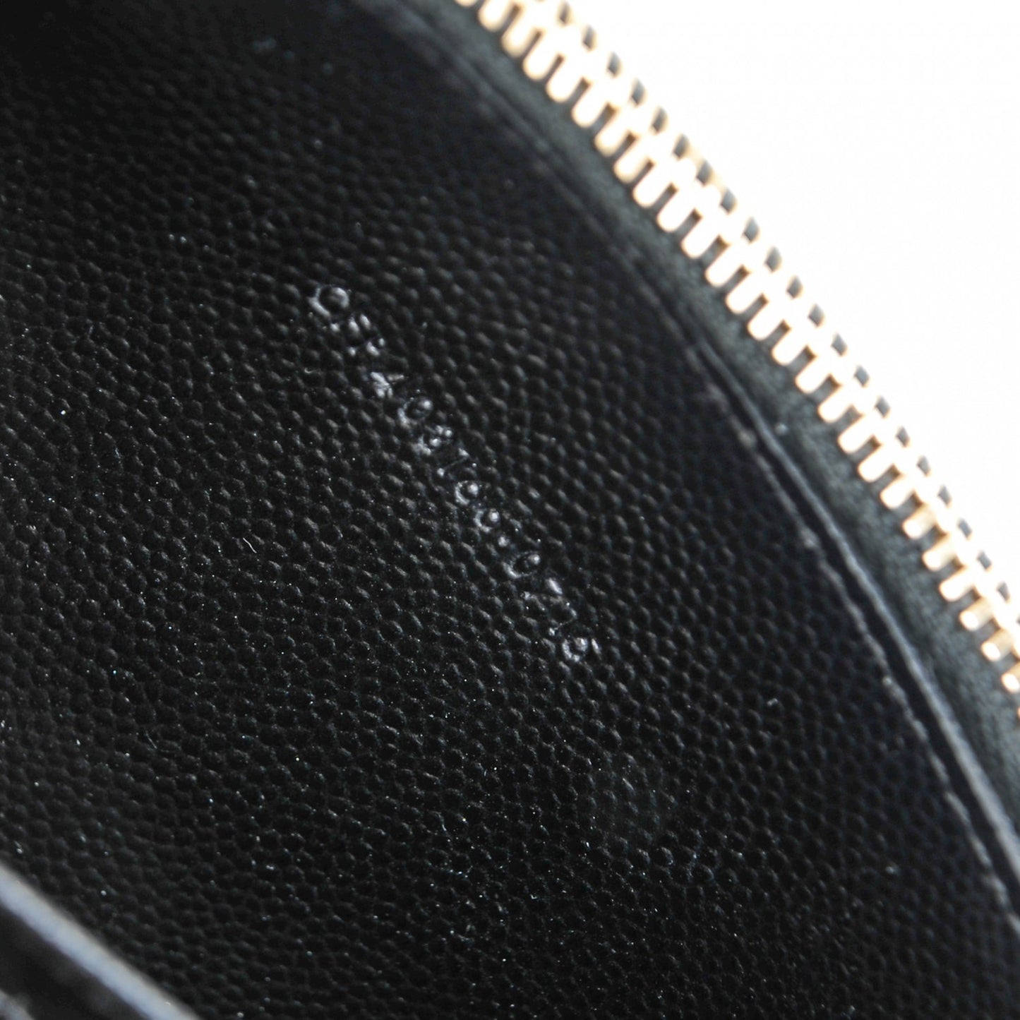 Grain De Poudre Matelasse Chevron Monogram Double Zip Wallet Black