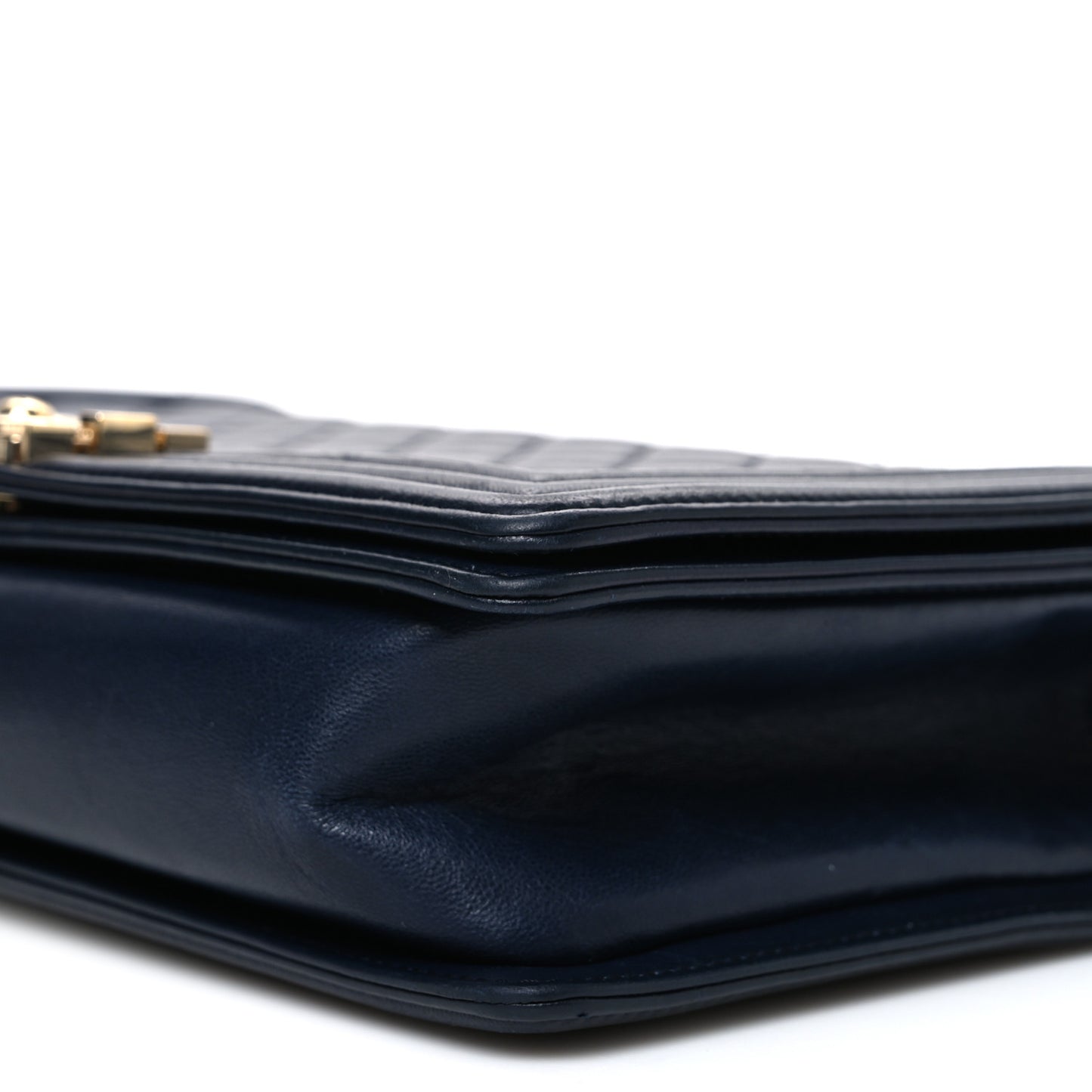 Lambskin Quilted New Medium Boy Flap Navy