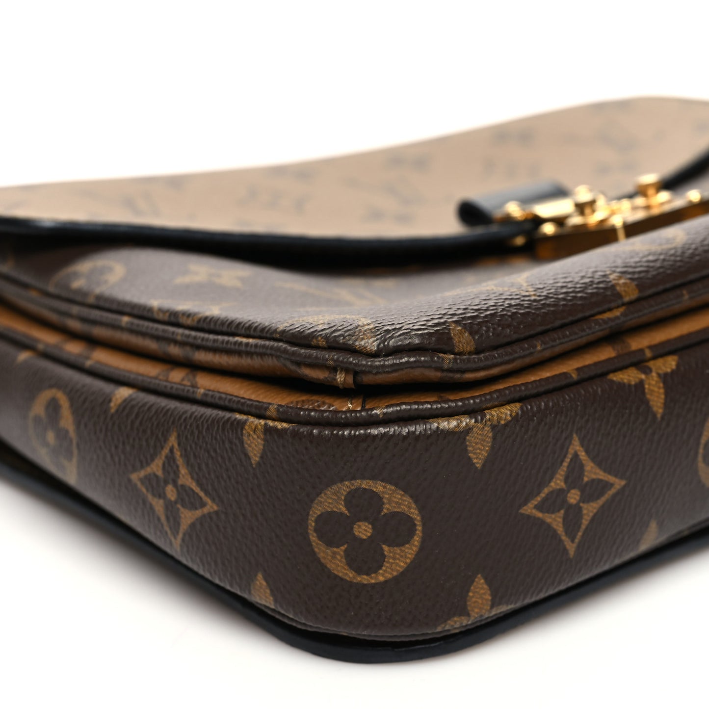Reverse Monogram Pochette Metis