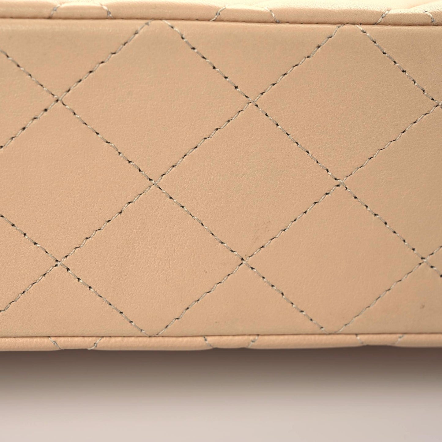 Lambskin Quilted Medium Double Flap Beige