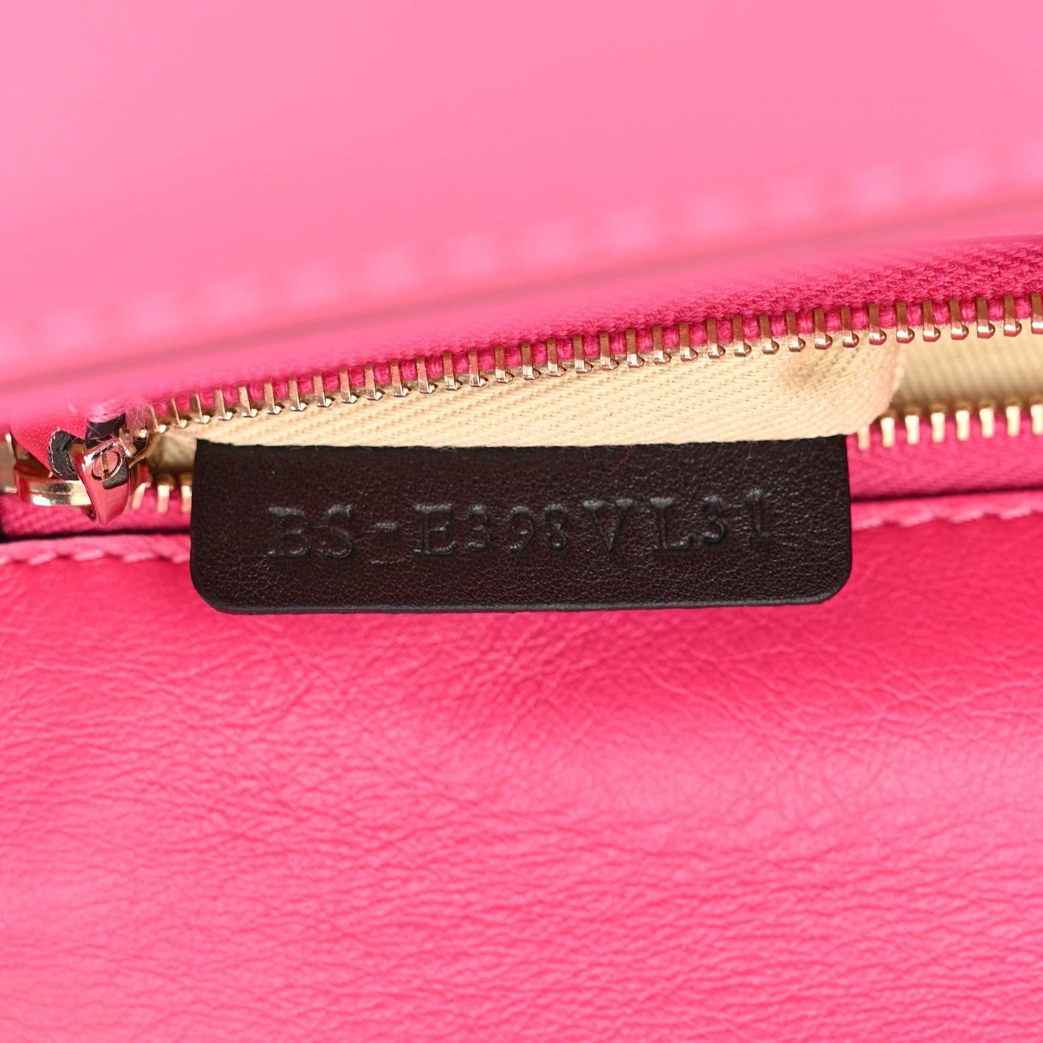 Valentino Garavani Vitello Medium Glam Lock Rockstud Flap Fuxia Fluo 7 of 10