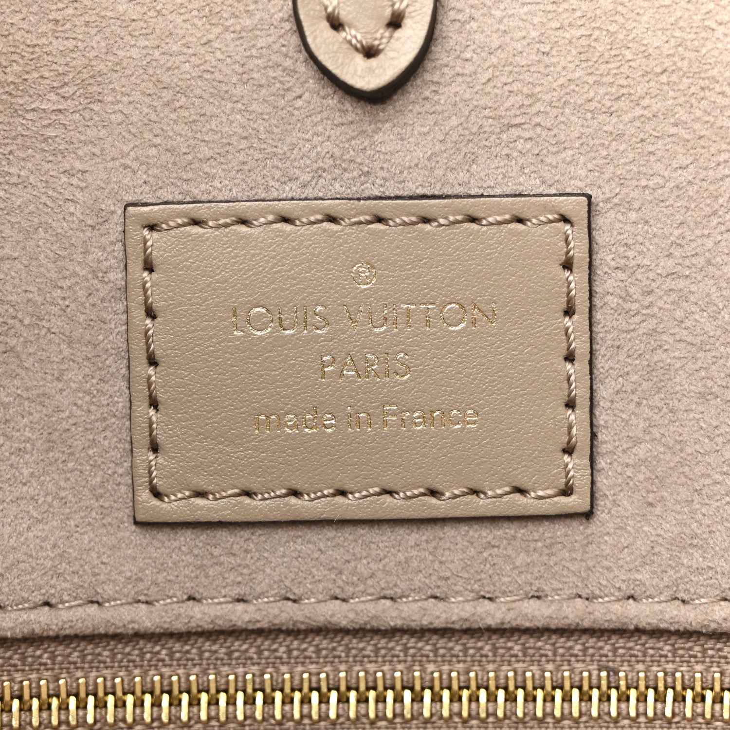 Louis Vuitton Empreinte Monogram Giant Onthego MM Tourterelle Creme 6 of 13