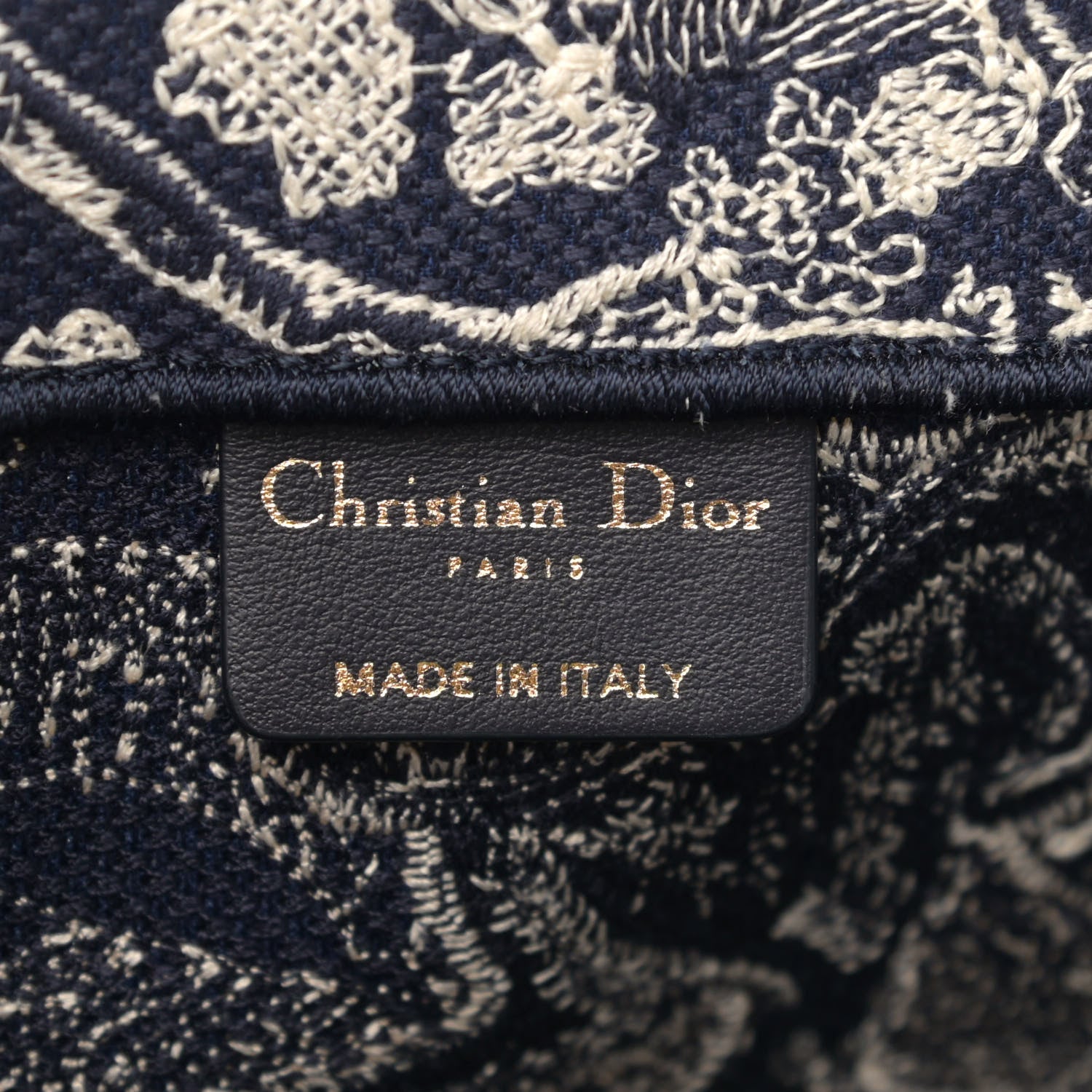 Christian Dior Canvas Embroidered Large Dioriviera Toile De Jouy Reverse Book Tote Blue 6 of 11