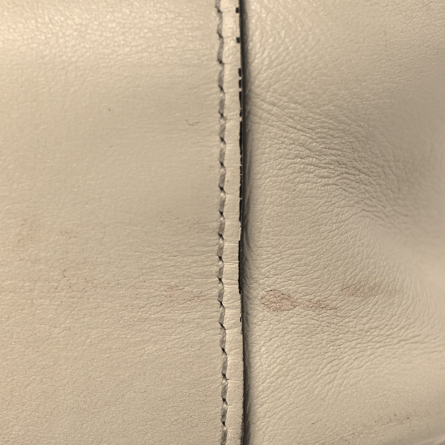 Gucci Calfskin Matelasse Small GG Marmont Shoulder Bag White 15 of 15