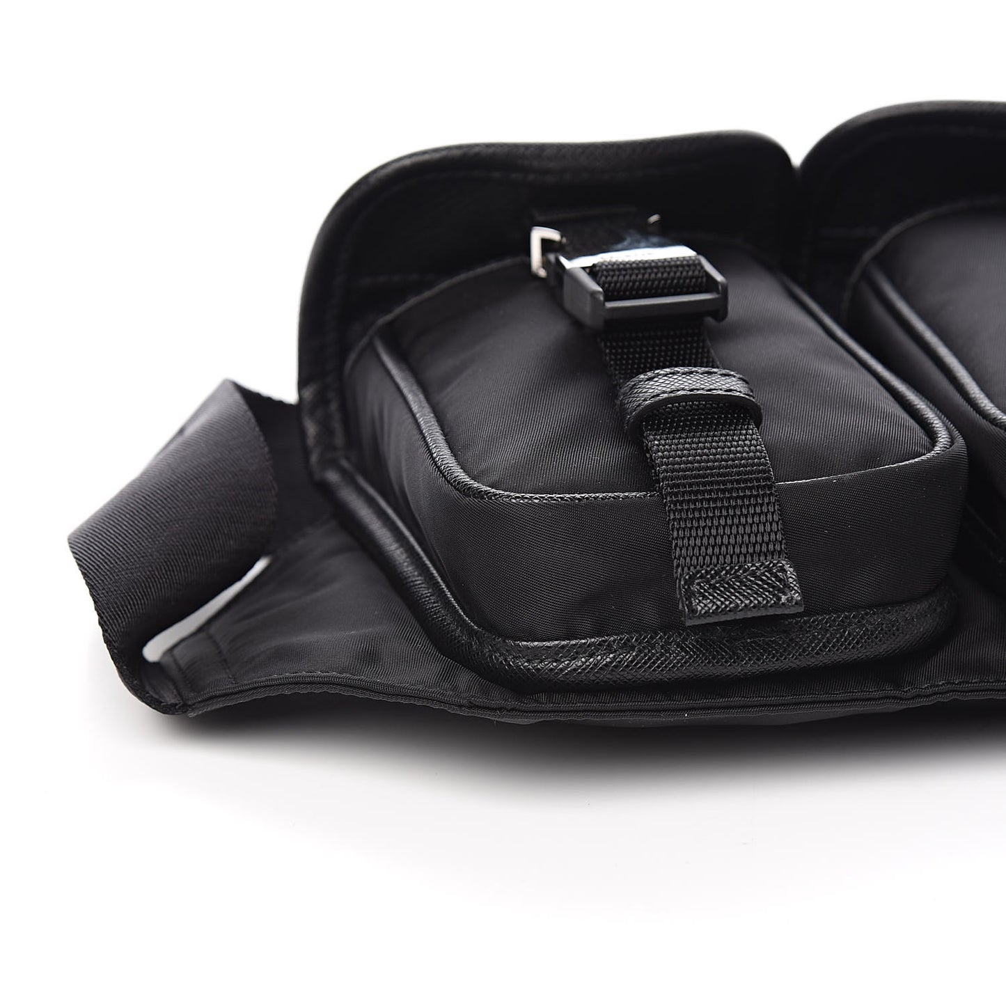 Tessuto Nylon Saffiano Marsupio Triple Pocket Belt Bag Black