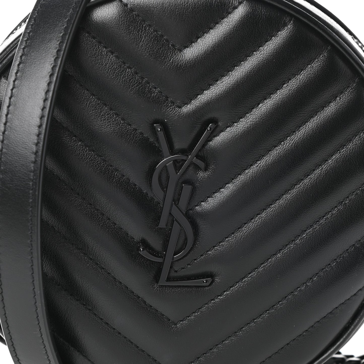 Calfskin Matelasse Chevron Round Vinyle Camera Bag Black
