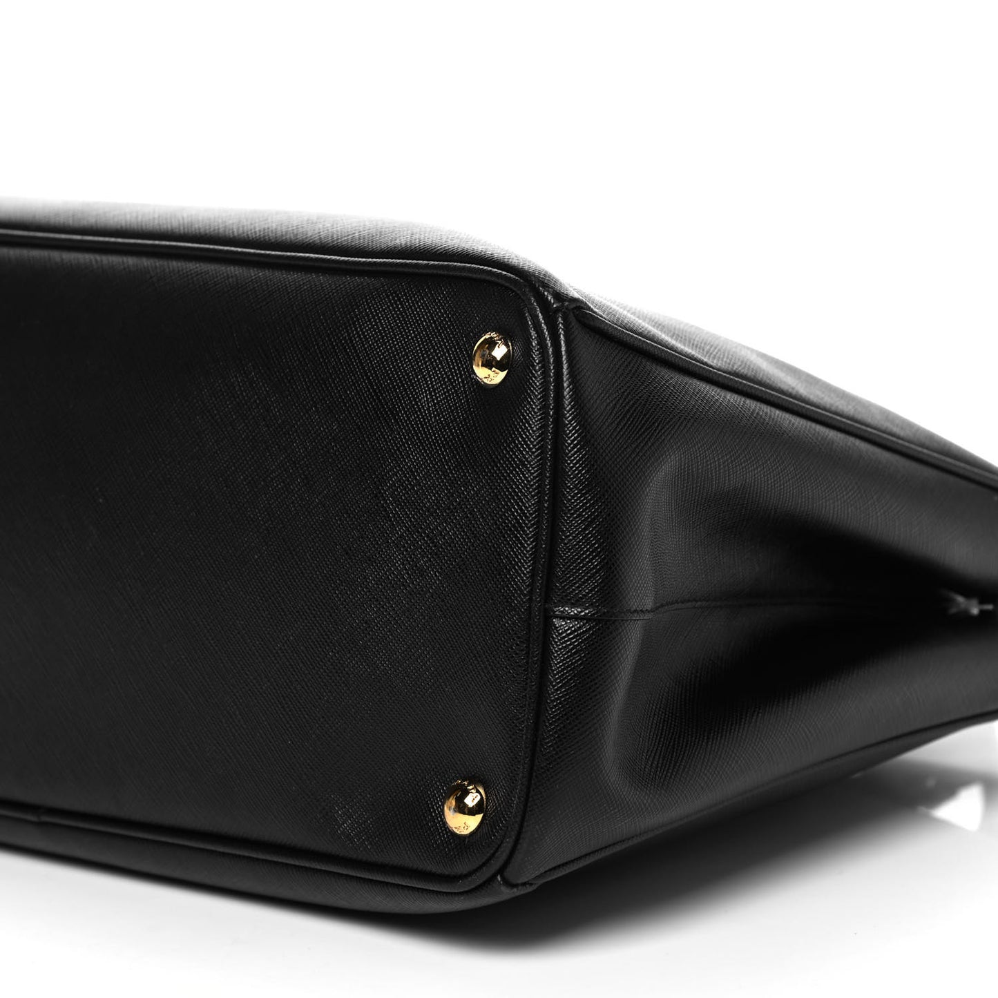 Saffiano Medium Galleria Double Zip Tote Black