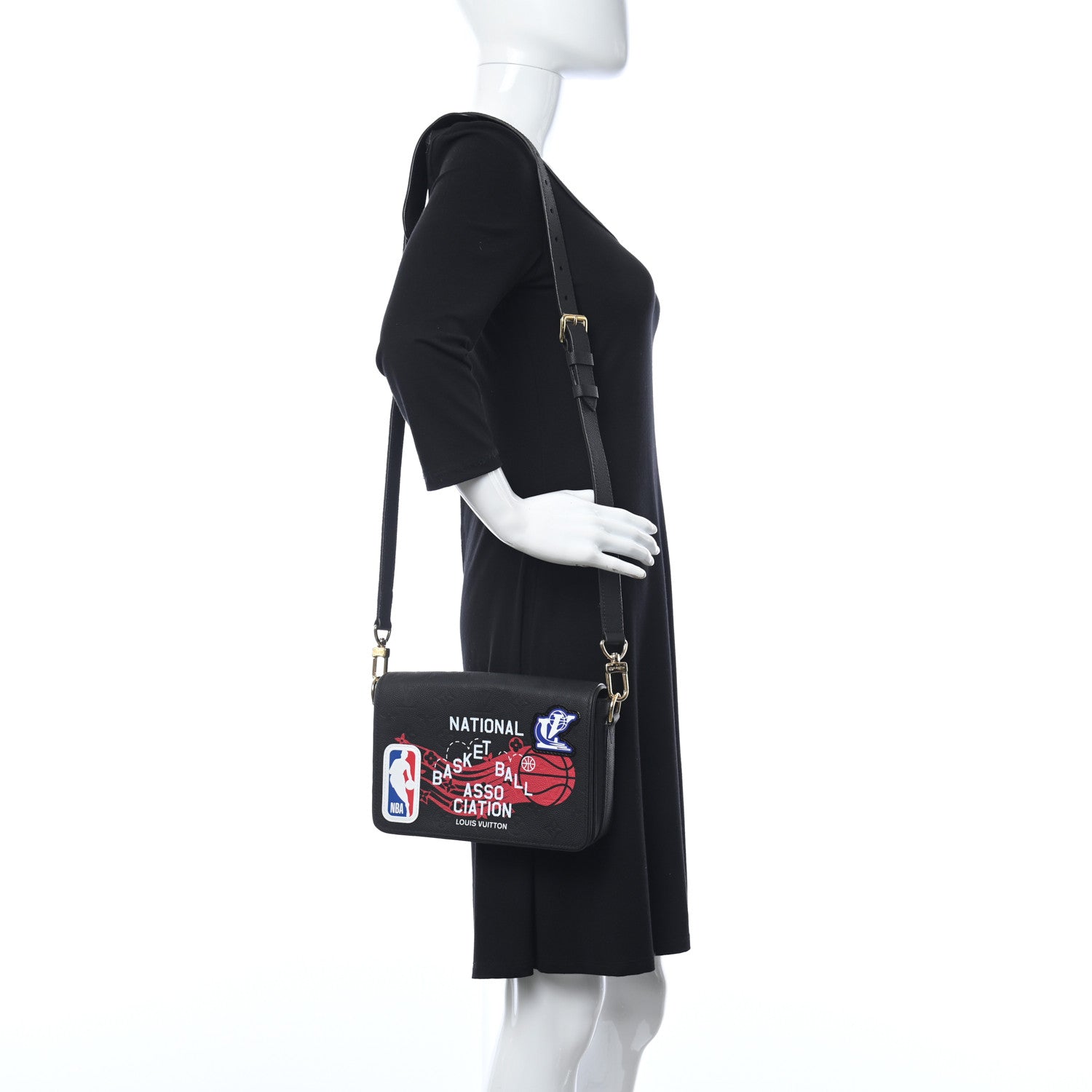 Louis Vuitton x NBA Grained Calfskin Monogram Studio Messenger Black 2 of 9