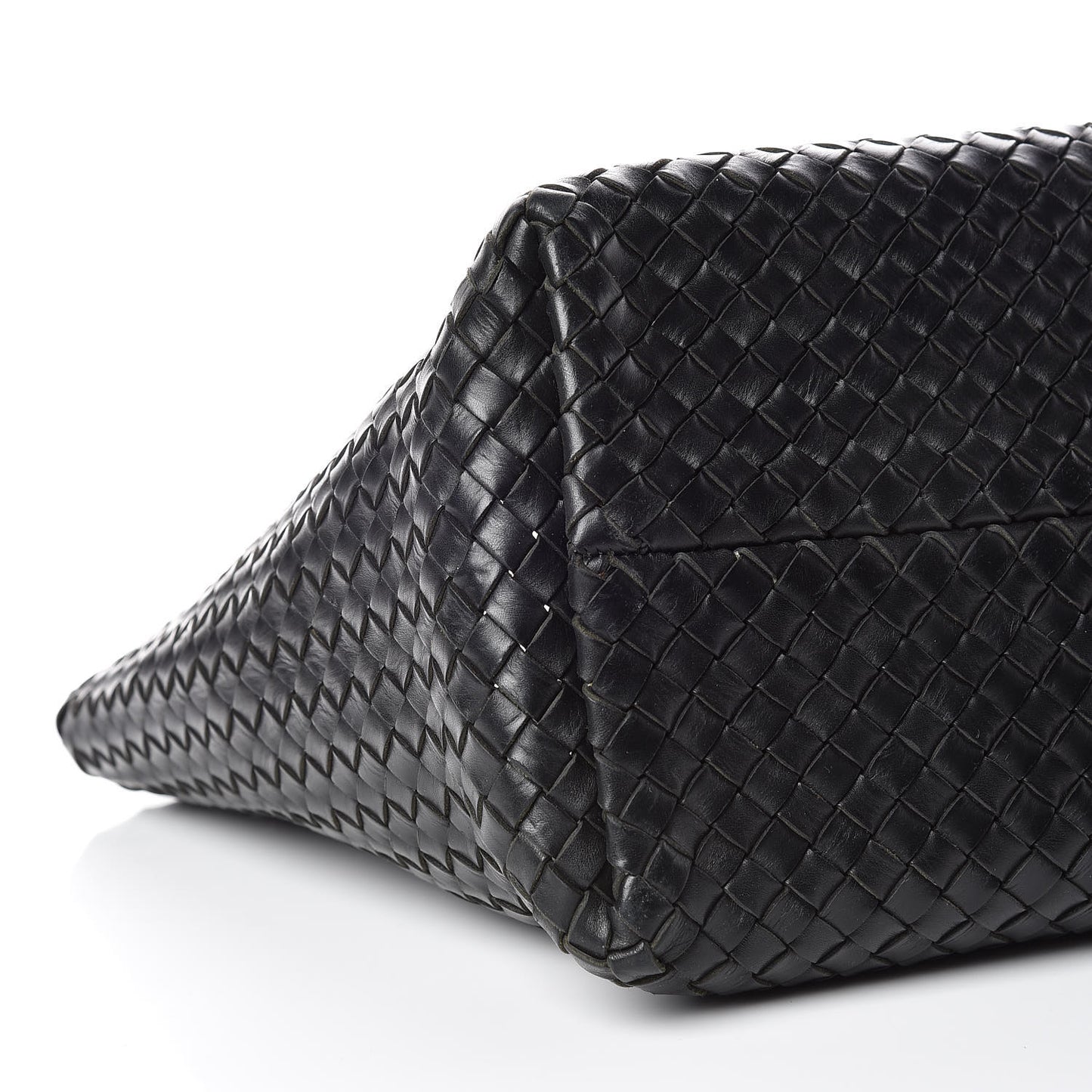 Nappa Intrecciato Medium Cabat Black