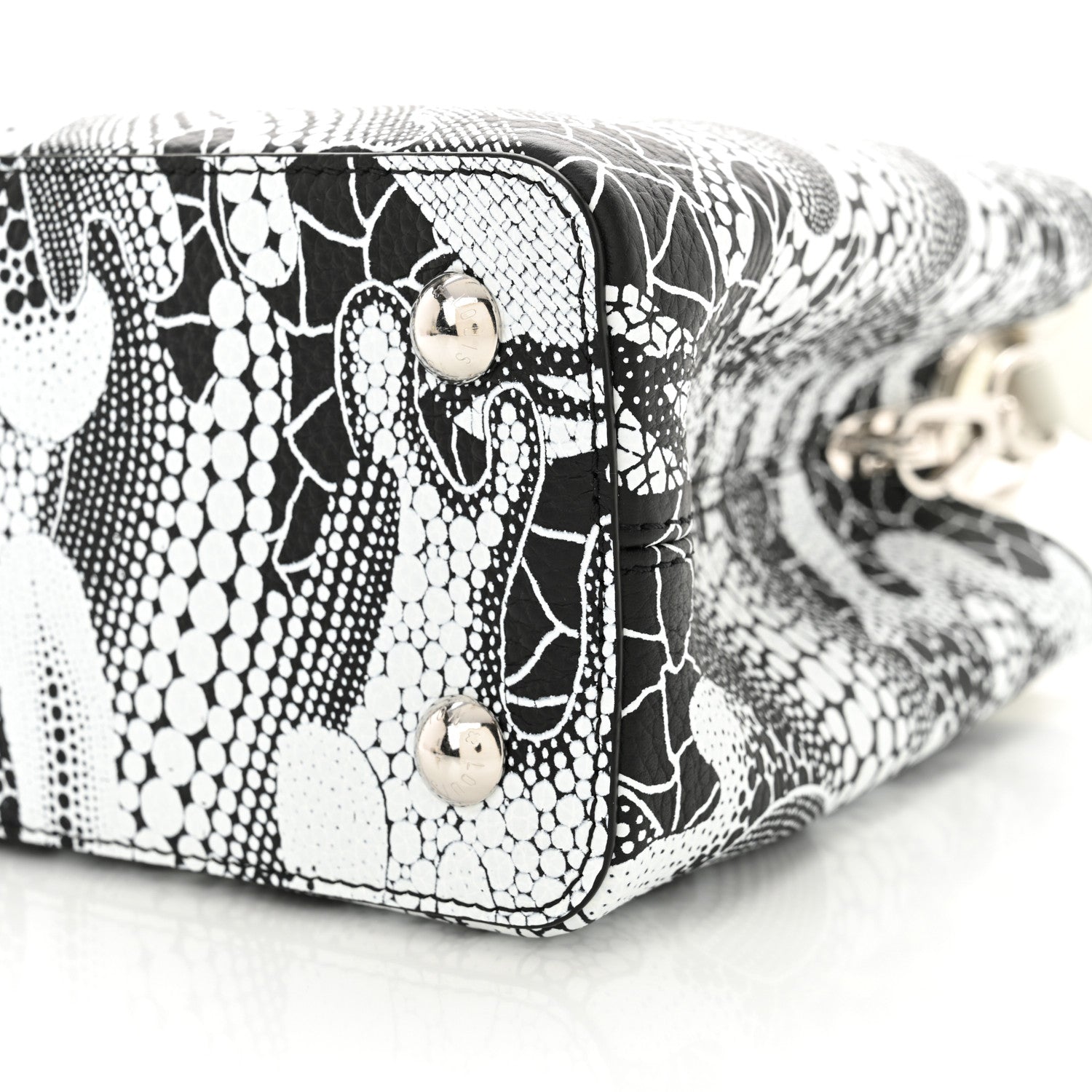 Louis Vuitton LV X YK Taurillon Psychedelic Capucines MM Black White 10 of 10
