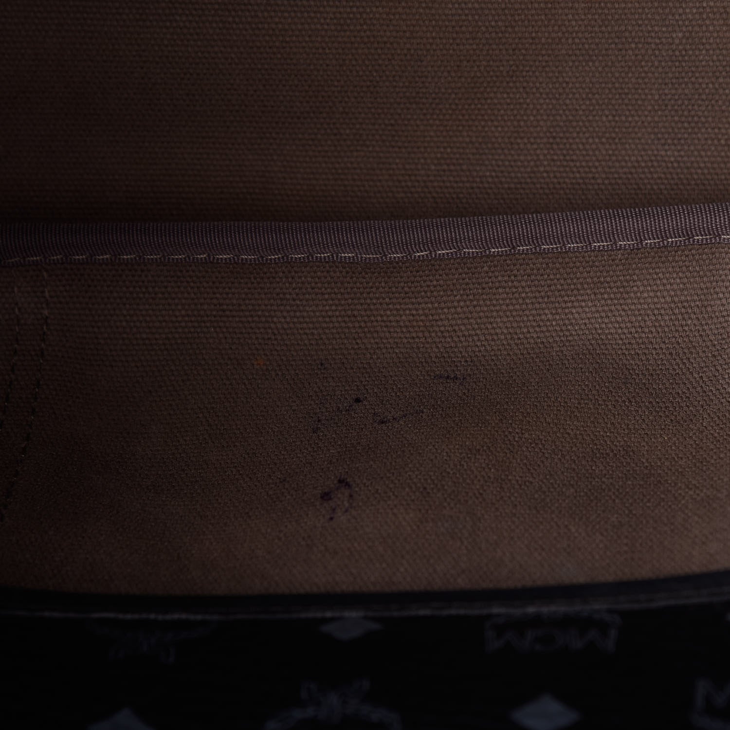 MCM Visetos Shopping Tote Black 6 of 10