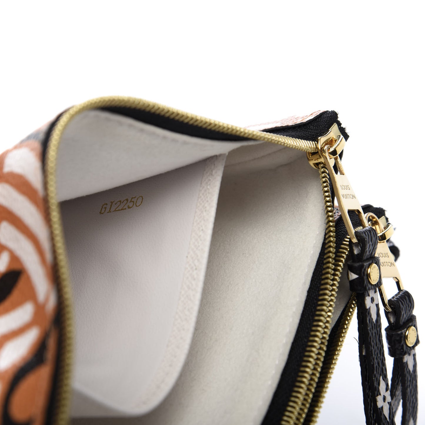 Monogram Giant Crafty Double Zip Pochette Creme Caramel