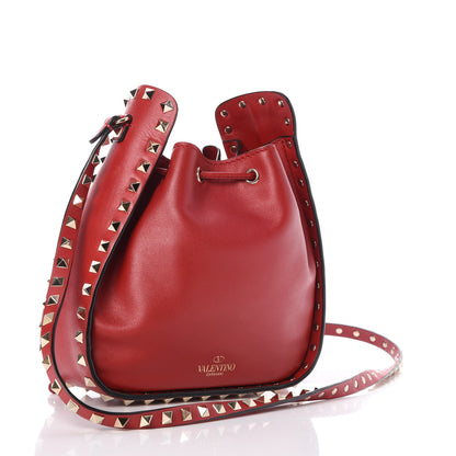 Valentino Garavani Vitello Rockstud Bucket Bag Rosso Valentino 3 of 8