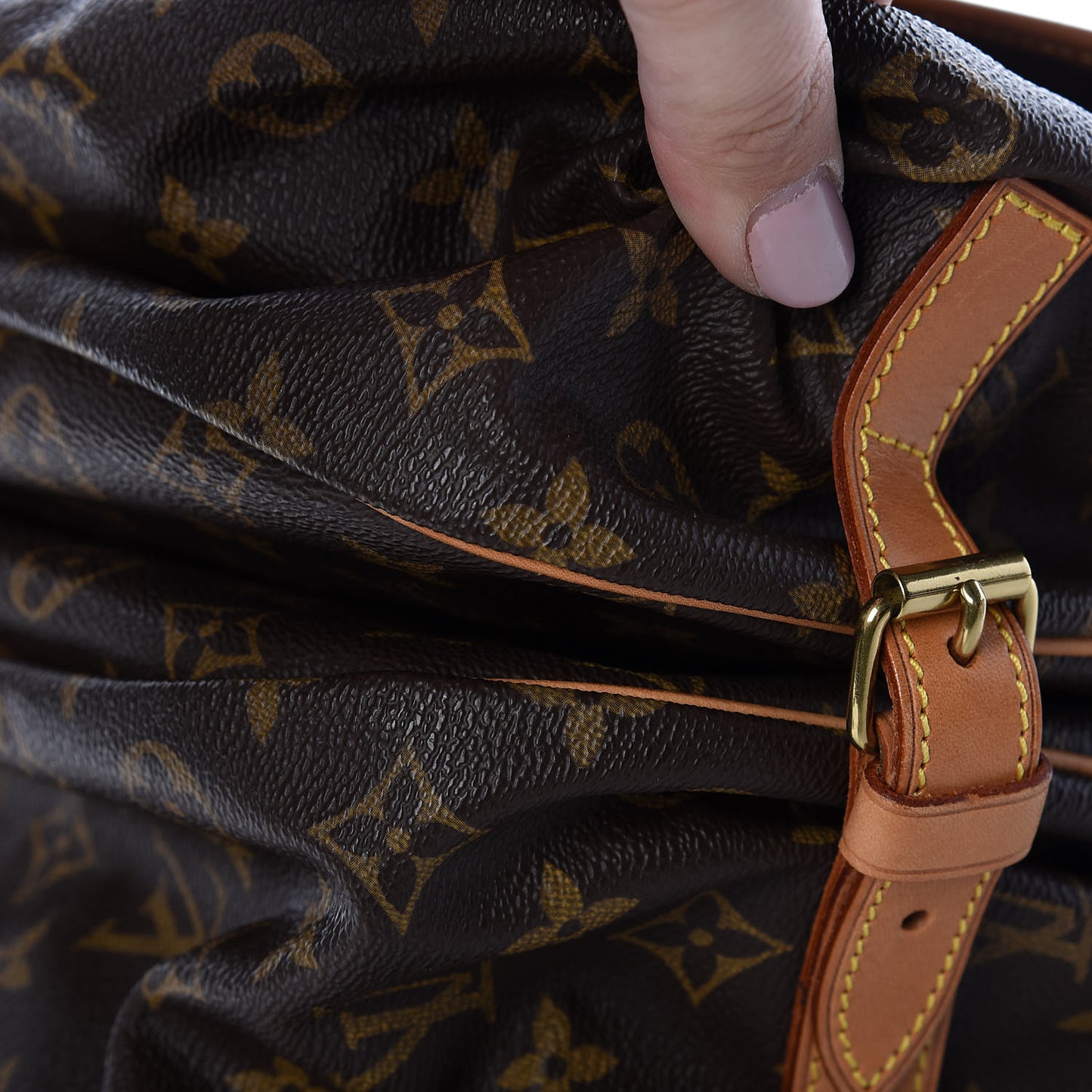 Monogram Saumur 35
