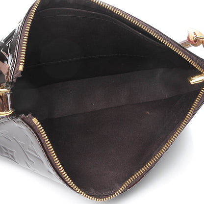 Louis Vuitton Vernis Pochette Accessories NM Amarante 5 of 8