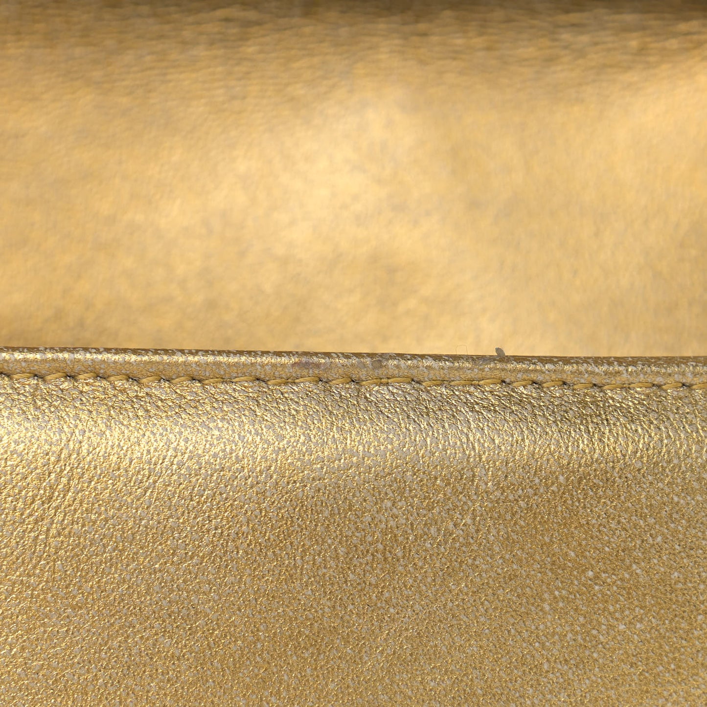 Metallic Calfskin Matelasse Mini GG Marmont Shoulder Bag Gold Pink