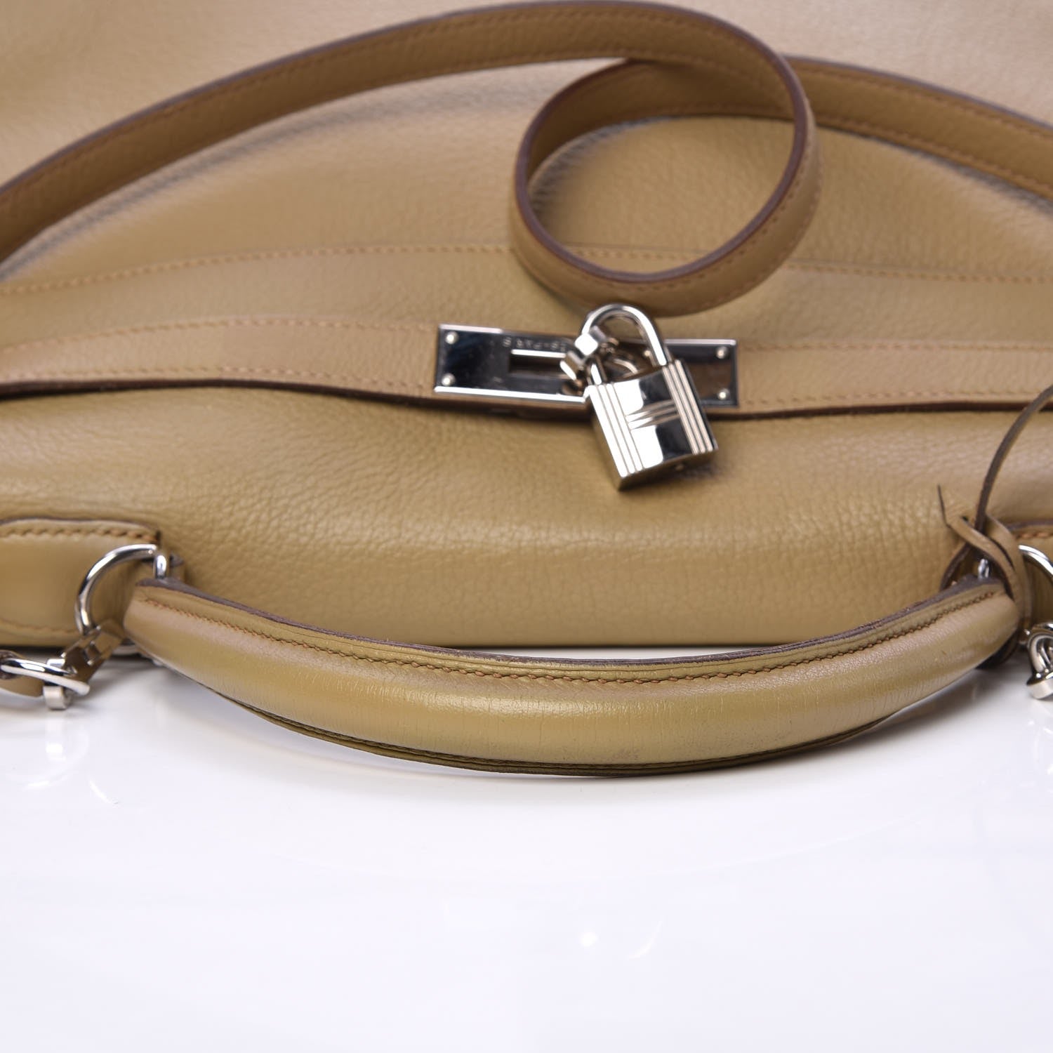 Hermes Togo Kelly Retourne 32 Trench 35 of 38
