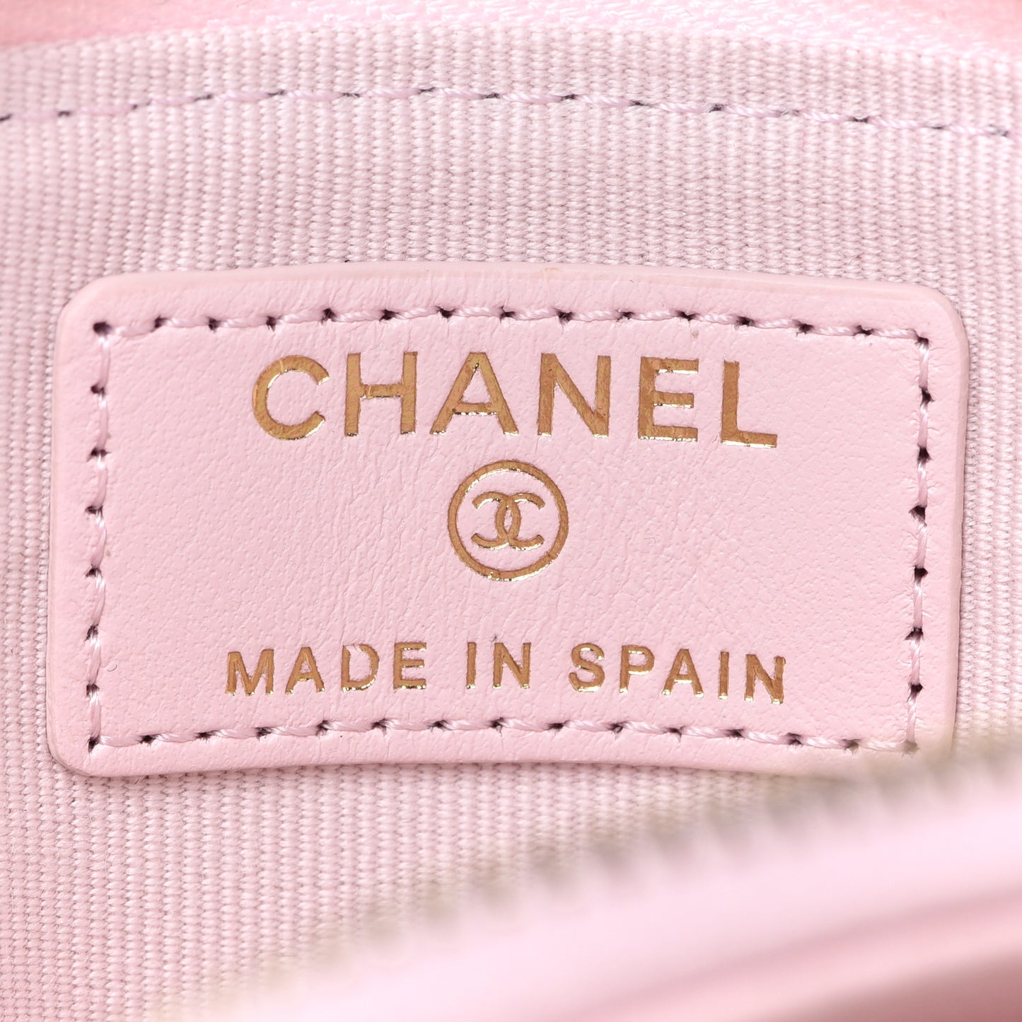 Caviar Quilted Crystal Zip Card Holder Wallet Light Pink