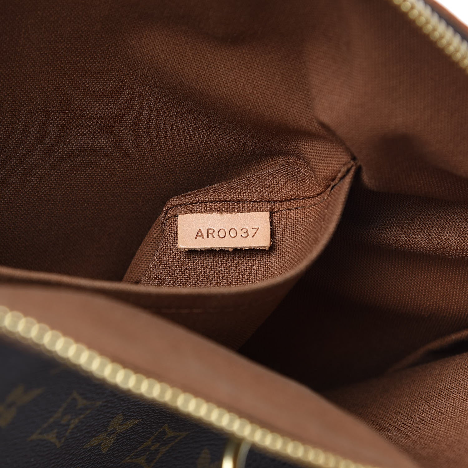 Louis Vuitton Monogram Lockit Horizontal 7 of 15