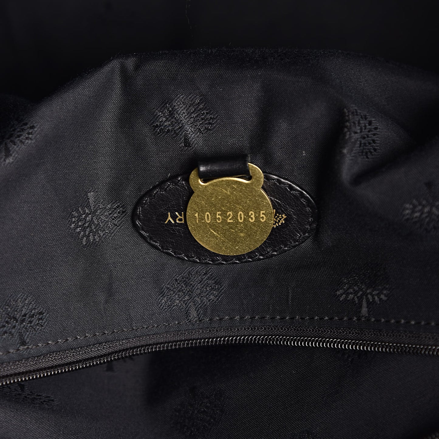 Soft Buffalo Oversized Alexa Black