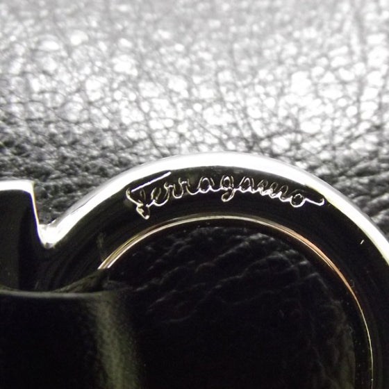 SALVATOREFERRAGAMOLeatherIsabelDoctorBagBlack